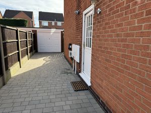 Photo 17- click for photo gallery